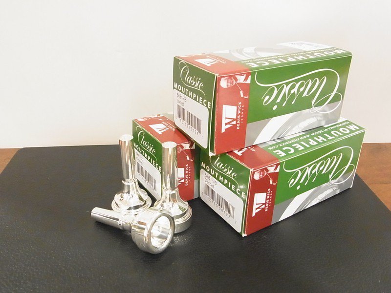 yamano_wind's tweet image. 【#コルネット】#デニスウィック のコルネット用マウスピースのSP仕上げが入荷いたしました！サイズはそれぞれ2、3B、4Bです！GP仕上げもご用意ございますのでお探しの方はぜひ♪ #ブラスバンド #金管バンド #英国式ブラスバンド #吹奏楽 #deniswick