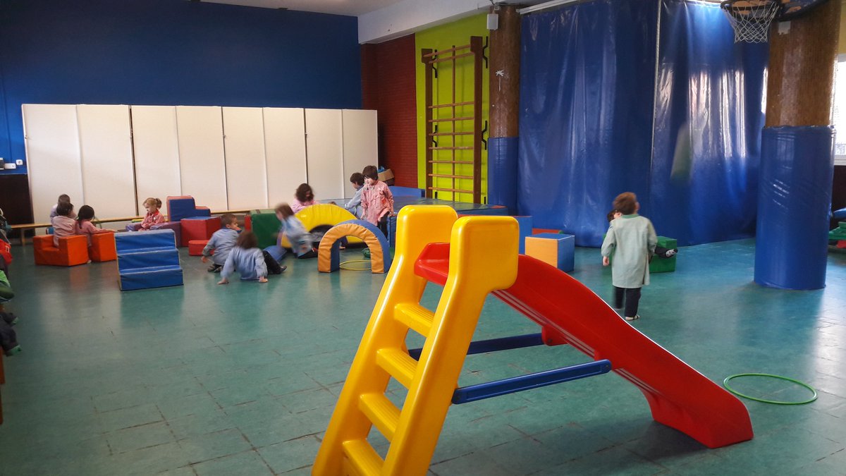 lasallesestao's tweet photo. Jolasaren garrantzia @lasallesestao #LaSalleGara #jolaslibrea #MiraMásAllá https://t.co/jpnl3XL8r6