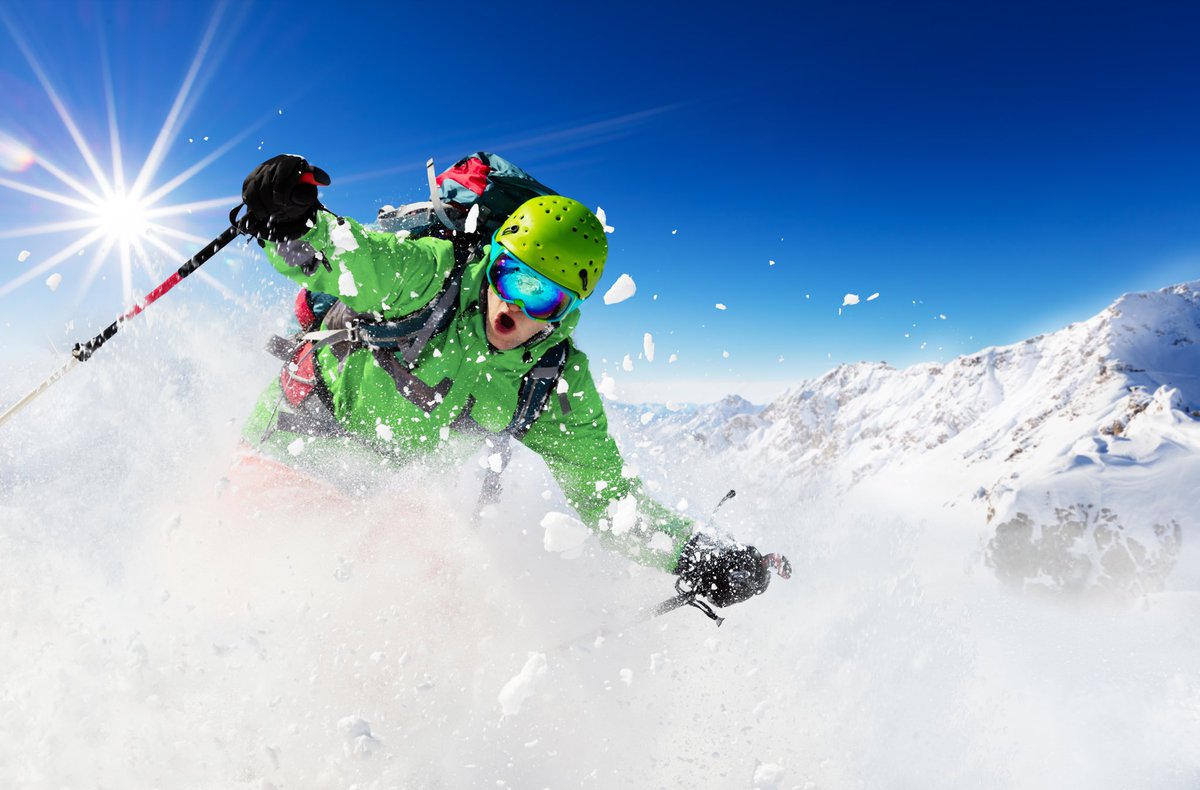 A peachy job in the Alps has just been posted on stoobi.com. Fancy 4 months of this? #seasonaljobs #seasonaires #careerbreak #skijobs #morzine #valdisere #STANTON #meribel #alps