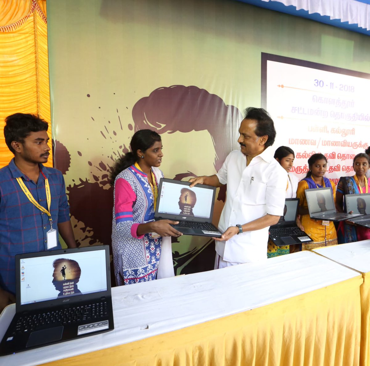 arivalayam's tweet photo. கழக தலைவர் @mkstalin அவர்கள் இன்று கொளத்தூர் தொகுதியில் பங்கேற்று, நலத்திட்ட உதவிகள் வழங்கிய நிகழ்ச்சிகள் விவரம்:

https://t.co/p6ZjALLjFA https://t.co/l4QEQnbe9x
