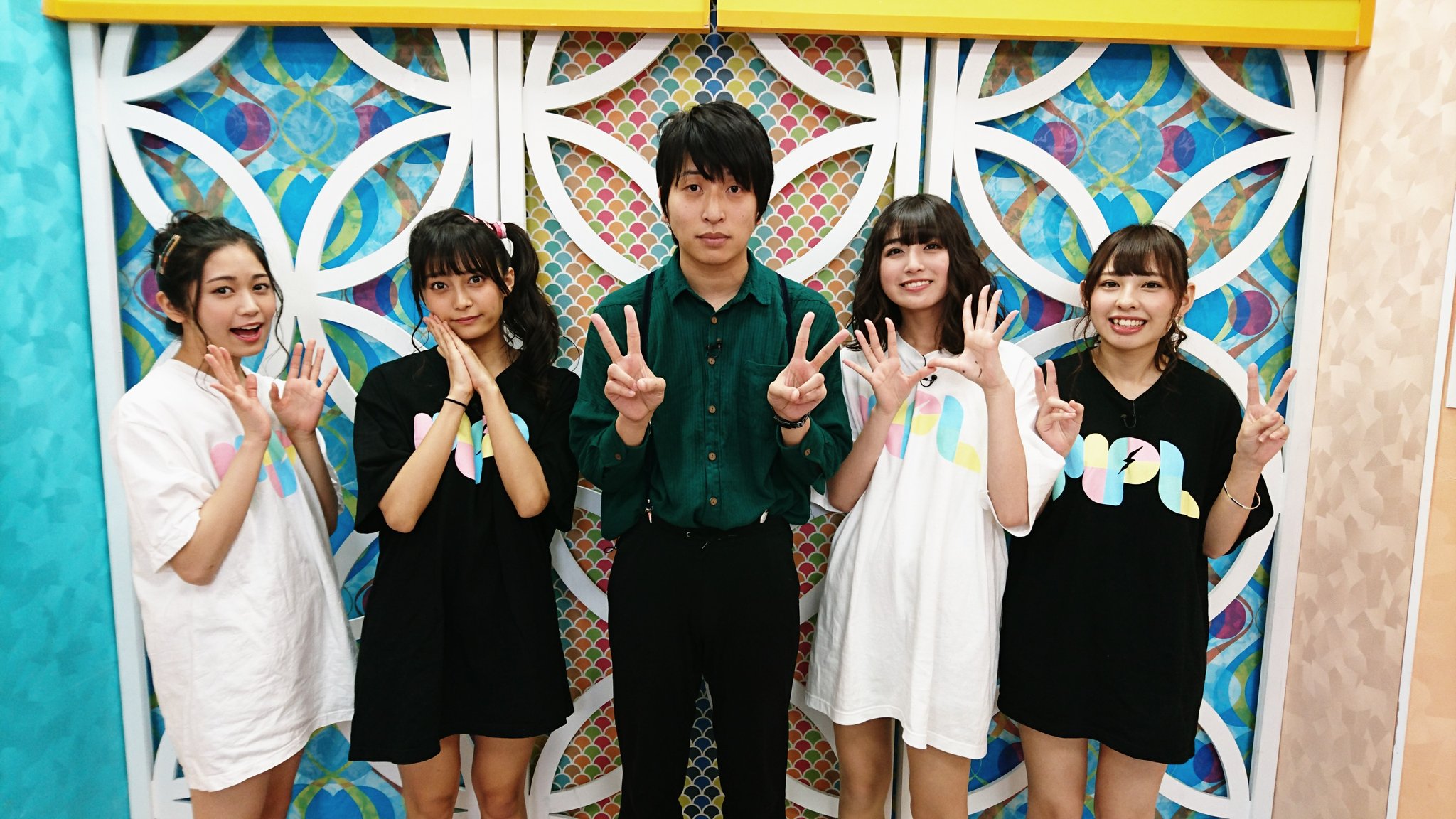 ありがとう細野 哲平 マジカル パンチラインさんの マジカル パンチラインのマジカルテレビ の収録のお邪魔してきました 彼女たちがどんな催眠術にかかったのかお楽しみに 12月6日 木 21 00 Kawaiiantvにて マジカル パンチライン Kawaiiantv