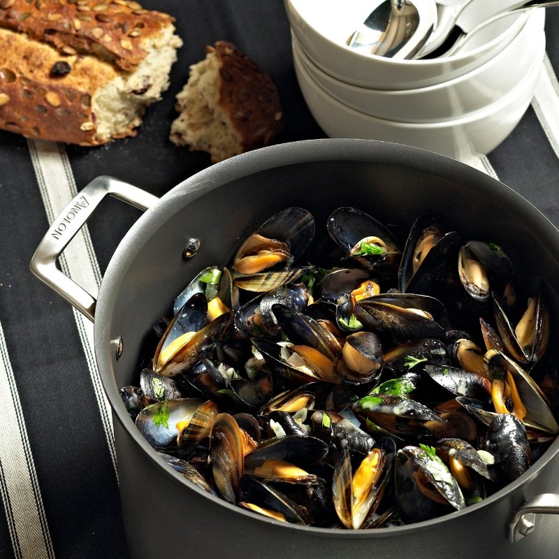 Head down to <a href="/BBCGoodFoodShow/">BBC Good Food Show</a> this weekend and enjoy exclusive demos from esteemed chef and Anolon partner, Lesley Waters <a href="/LWCookerySchool/">Lesley Waters</a>. #lesleywaters #expertchef #bbcgoodfoodshow