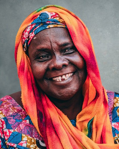 SUNCITYGLOBAL1's tweet photo. The secret of being #HAPPY is accepting where you are in life and making the most out of every day! Have a great weekend. #suncityglobal #gambia #smilingcoast #Gambian #solar #solarenergy #solargadgets https://t.co/GrPxQqWPBU