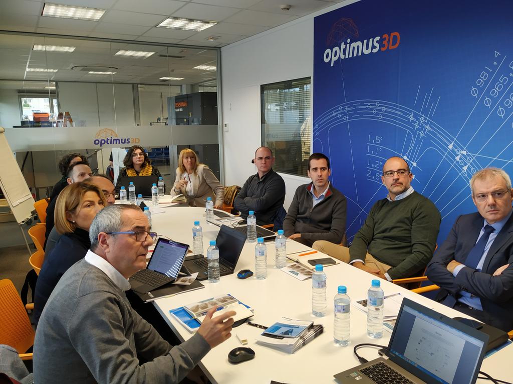 Optimus3D_VIT's tweet photo. La Junta directiva de Asociación española de empresas del sector de la fabricacion aditiva #ADDIMAT ayer en las instalaciones de Optimus 3d https://t.co/L4LVvA6uOF