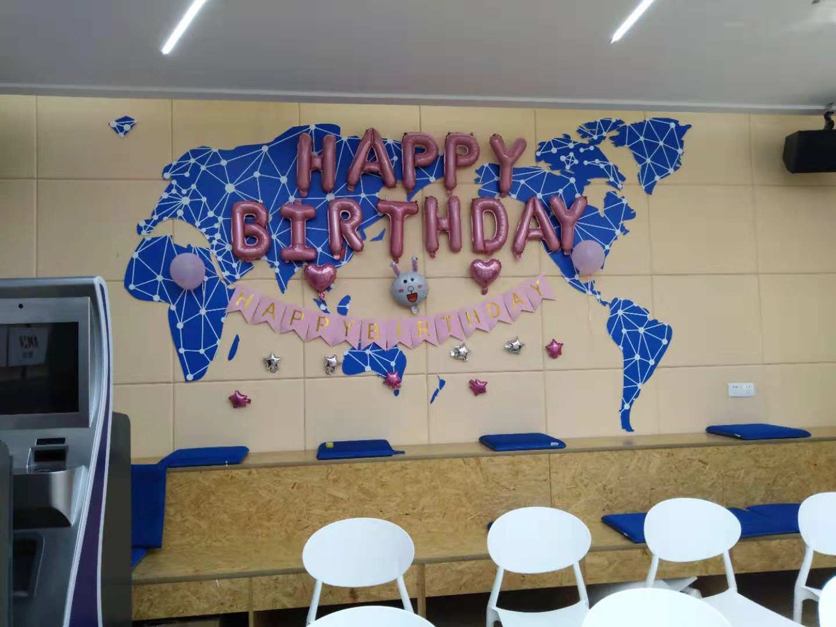 AtmDobi's tweet image. #DOBIATM Birthday party for company staff. A warm #blockchain company. Would you like to join?😄