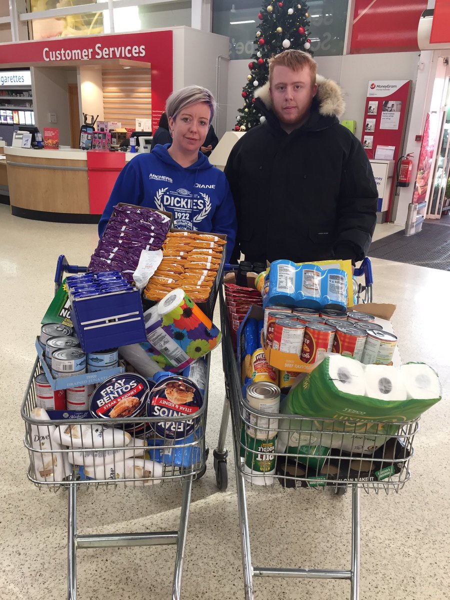 ScunthorpeFB's tweet image. Thank you to Tom and Diana who have participated in the traveler Foodbank challenge. 2 huge trolleys of food donated #everycanhelp