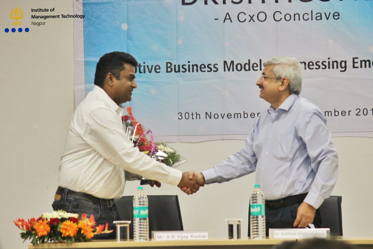 IMT_Nagpur's tweet photo. #IMTNagpur is enamoured to witness a string of intellectual power talks by the doyens of the corporate world in #Drishticone, a #CxOConclave. The event commenced with an inauguration ceremony followed by lighting of lamp by the eminent guests together with our faculty members. https://t.co/mPnsjAtAKr