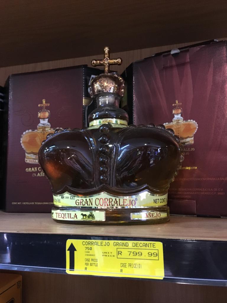 Scott_Rgs's tweet photo. @wendyknowler dear Wendy. Below incident happened  at spar tops Belleair mall branch @TOPSatSPAR   in gauteng where I was Convinced by store Into spending 5600 Rand on a 800 bottle of tequila after the store told me it was a rare blend. Other chains selling it 800 #consumerwatch https://t.co/uk2iw9QjhF