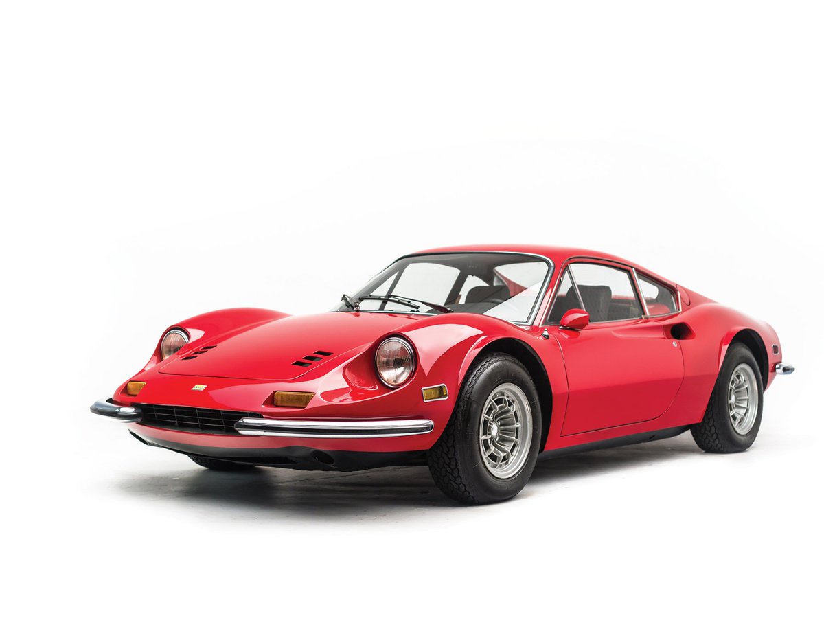 garcfd's tweet photo. #Ferrari Dino aerodynamics with #ufocfd (octree) freeware.  Air speed 30 m/sec.  20k solver iterations on 4 procs, takes 45 minutes.  Mesh only 0.6 million live cells.  #Automeshing takes only 10 seconds.  All post-processing done with @Kitware #Paraview #simulationFriday https://t.co/8bJqnOujDc
