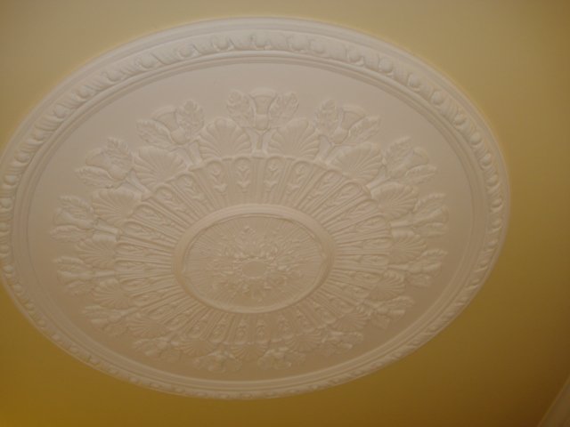 Happy #StAndrewsDay! Lets celebrate this St Andrews by taking a look at our traditional ScottishThistle Cornice work. #thistlecornice #thistlecentrepiece #thistlefiresurround