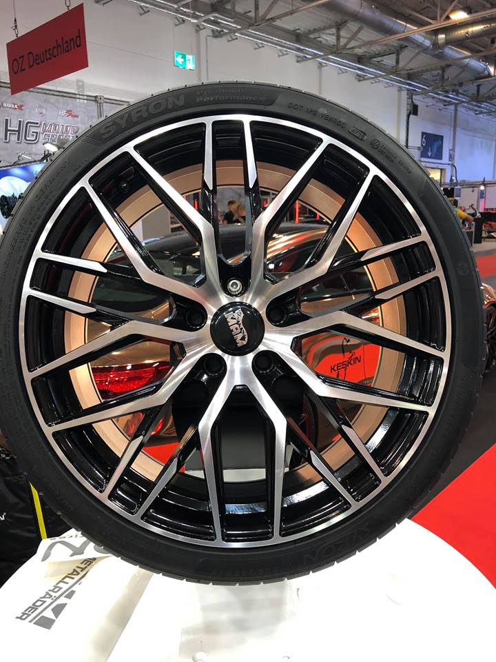 MAMFelgen's tweet photo. Messe Essen / Keskin / Halle 7 A33
🔥🔥🔥Premiere MAM RS-4 🔥🔥🔥
🔥🔥🔥New Wheel 🔥🔥🔥
#keskin #mam #syron #news #bmw #Mercedes #Audi #VW #neuigkeiten #mamrs4 #Premiere https://t.co/ycgAV5AHzk