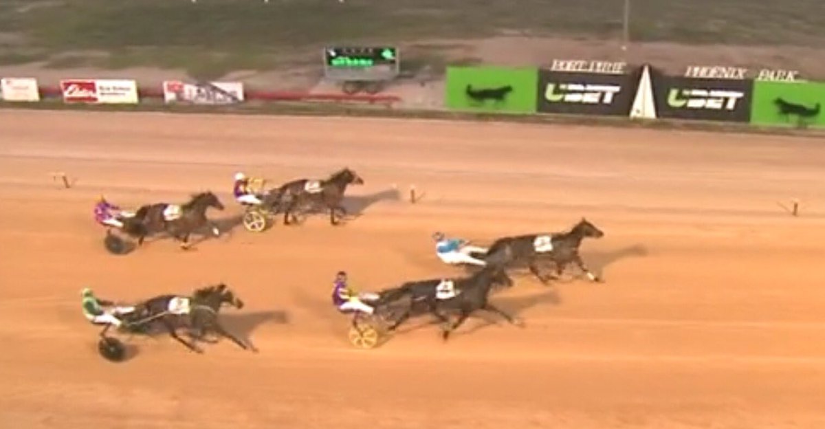 TSllinke's tweet photo. #TheQuickShadow wins the #EldersInsurance Pace at Port Pirie 💪#JetQuick #ShadowPlay #horse #winner Thank you @waynehillracing and well done @TysonLinke 👏 https://t.co/D1rqGt8z8V