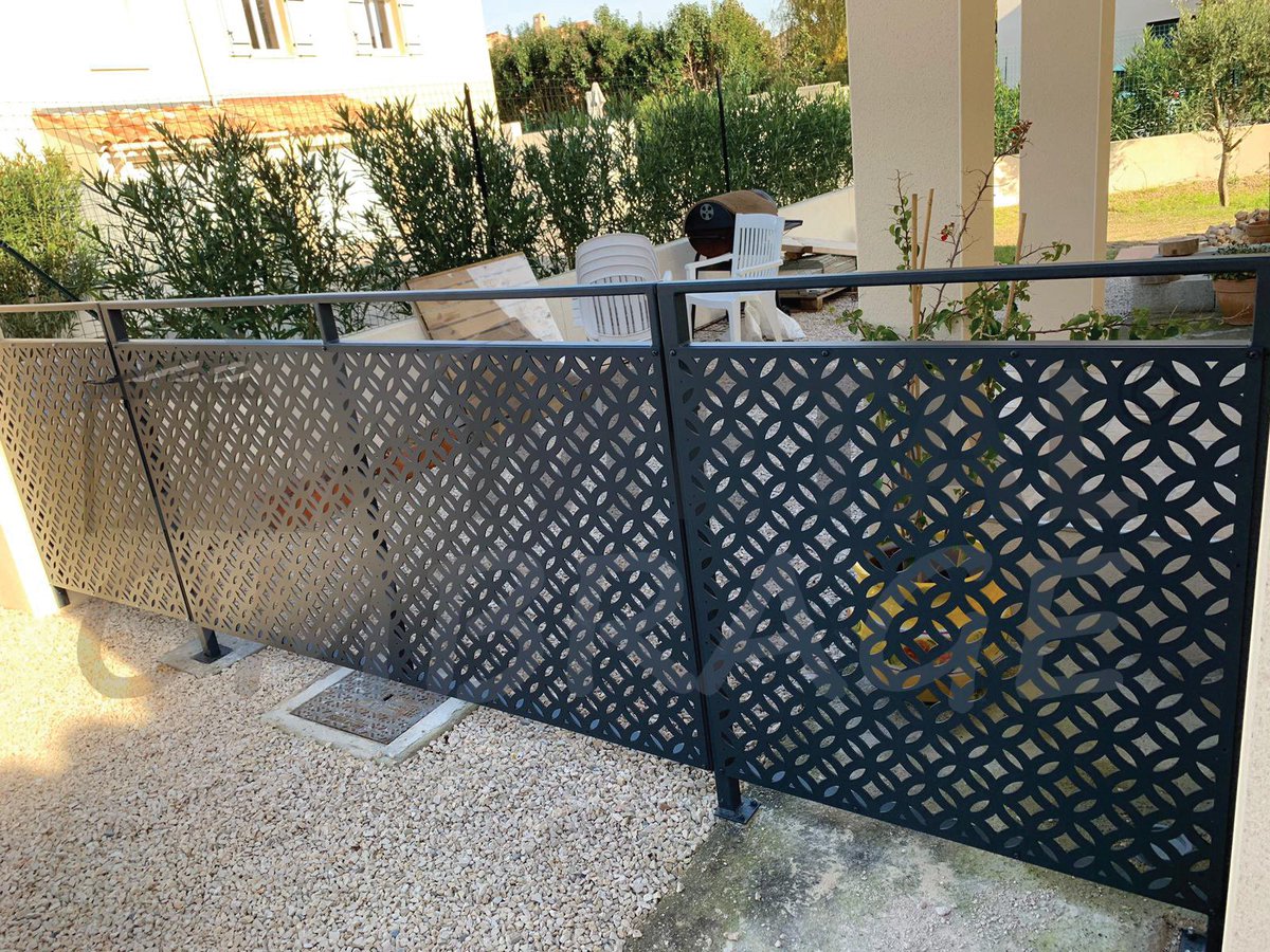 MOmbrage's tweet photo. Fabrication et Installation d'une #PERGOLA et d'un #GARDECORPS ET D'UNE #CLOTURE dans une residence à Gignac-La-Nerthe par #METALOMBRAGE. https://t.co/MS2NLsB0Zd https://t.co/XrsbfHZfGL
