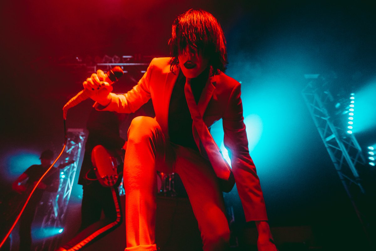 ASITISofficial's tweet image. BIRMINGHAM. As always, you rocked. 

Thank you. 🖤

#TheGreatDepressionTour 

📷: @iancoulsonmedia