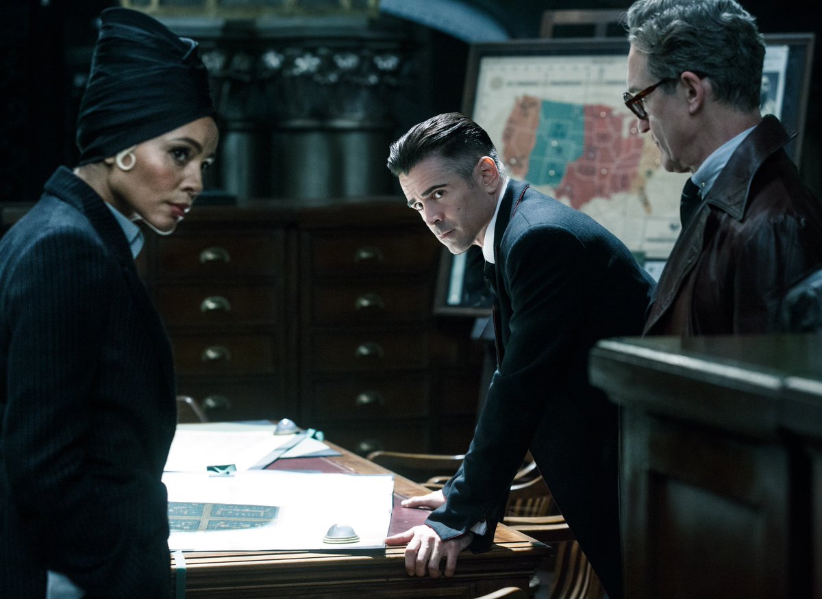 魔法ワールド 公式 闇祓いとは 人間界で言う警察のようなもので 魔法界の法を犯す事件の捜査や 闇の法使いを取り締まっています ティナは元闇祓いでしたが 降格して 魔法の杖認可局 で働いています ファンタビ