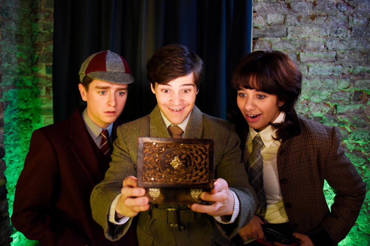 WiltonMusicHall's tweet photo. Good luck to all the cast and team for #TheBoxofDelights by @PiersTorday based on the novel by John Masefield for their first preview tonight!

If you haven't got your tickets yet, head over to our website to book now: https://t.co/y54vOsDPEm https://t.co/IbxSaVRdji