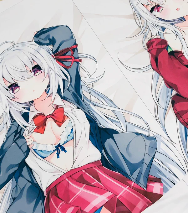 神織ちゃんの抱き枕カバー色校めっちゃいい感じです٩(ˊᗜˋ*)و 