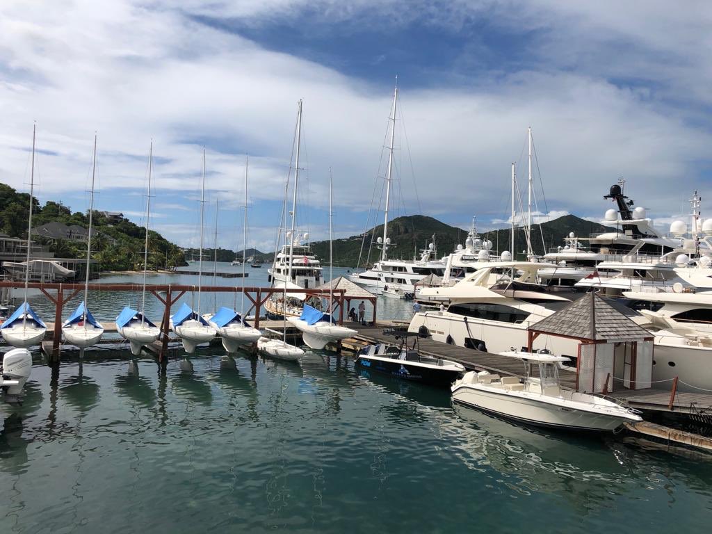 Come and join us at @cloggys from 6PM #Antigua time for an awesome event with Sheena from Standard Bank and Robusto Financial Services. 

6-9PM at #Cloggys

Prizes to be won. 

#yacht #yachts #yachting #yachtchef #yachtprovisioning #gourmetfamily