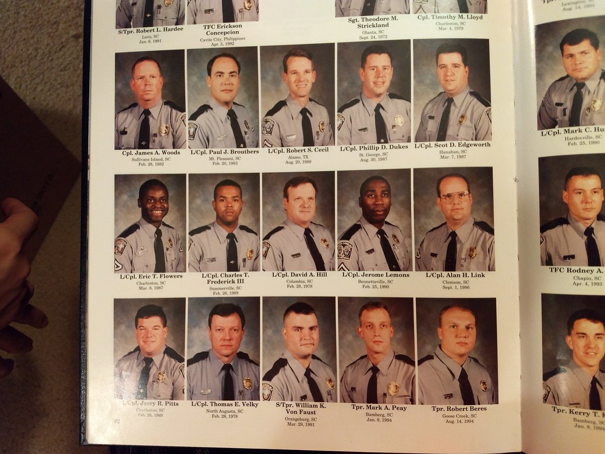 jennaaedge's tweet photo. Today is the day. Happy retirement @TrooperBob_SCHP! I remember meeting you when I was a little thing when you worked with my dad. I appreciate all you've done and keeping not just me but everyone safe in SC! We salute you, Mr. Bob! https://t.co/Pq1laDmydQ