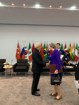 View image on Twitter