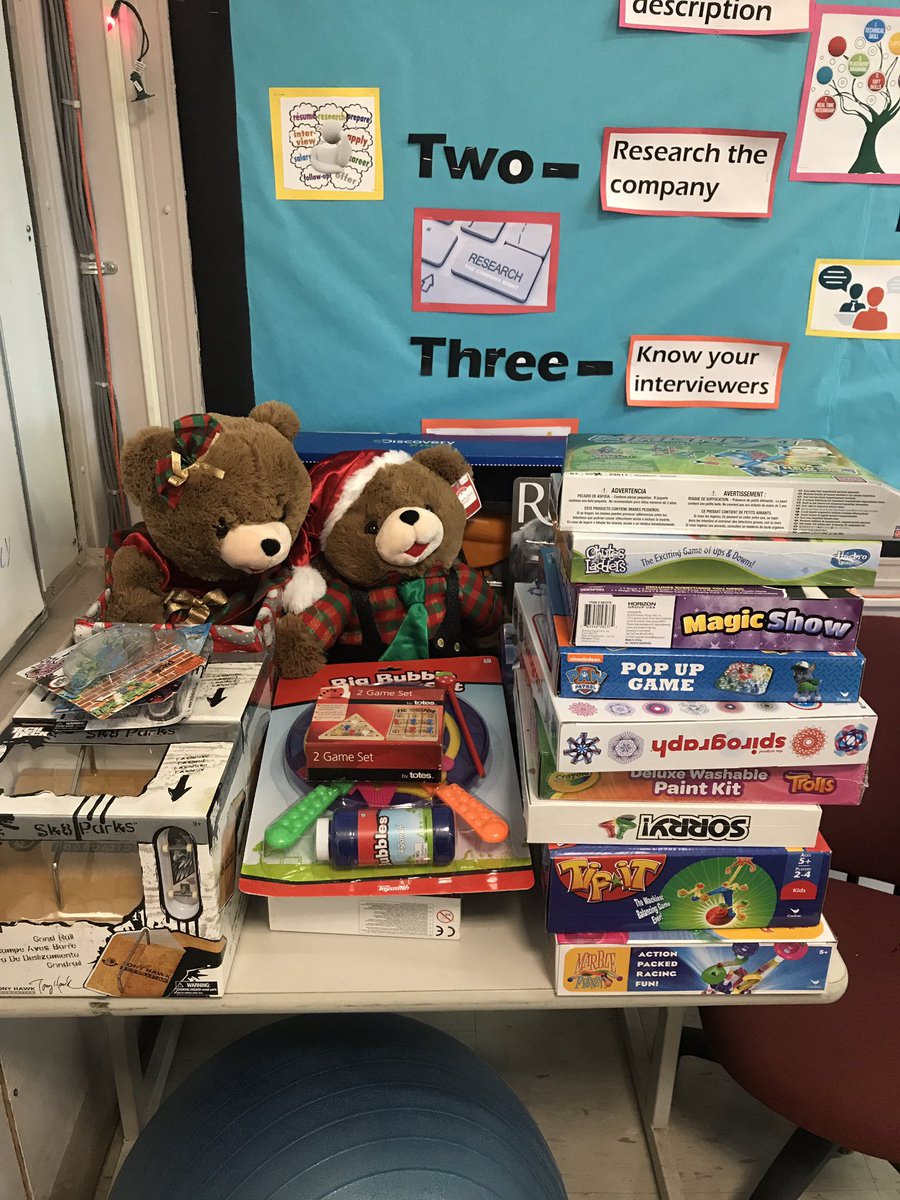 WTA_Bus_Tech's tweet image. FBLA Annual Toy Drive is off to a great start! We will be collecting toys in until December 13th! Drop toys off in the office, Tiger’s Pride or BT Room 201! Thanks!