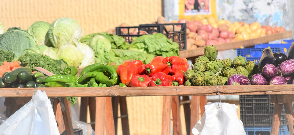 Mercatdissabte's tweet photo. Demà dissabte dia de mercat! #mercatdeldissabte #sitgesanytime #sitges https://t.co/ISTbziemlH