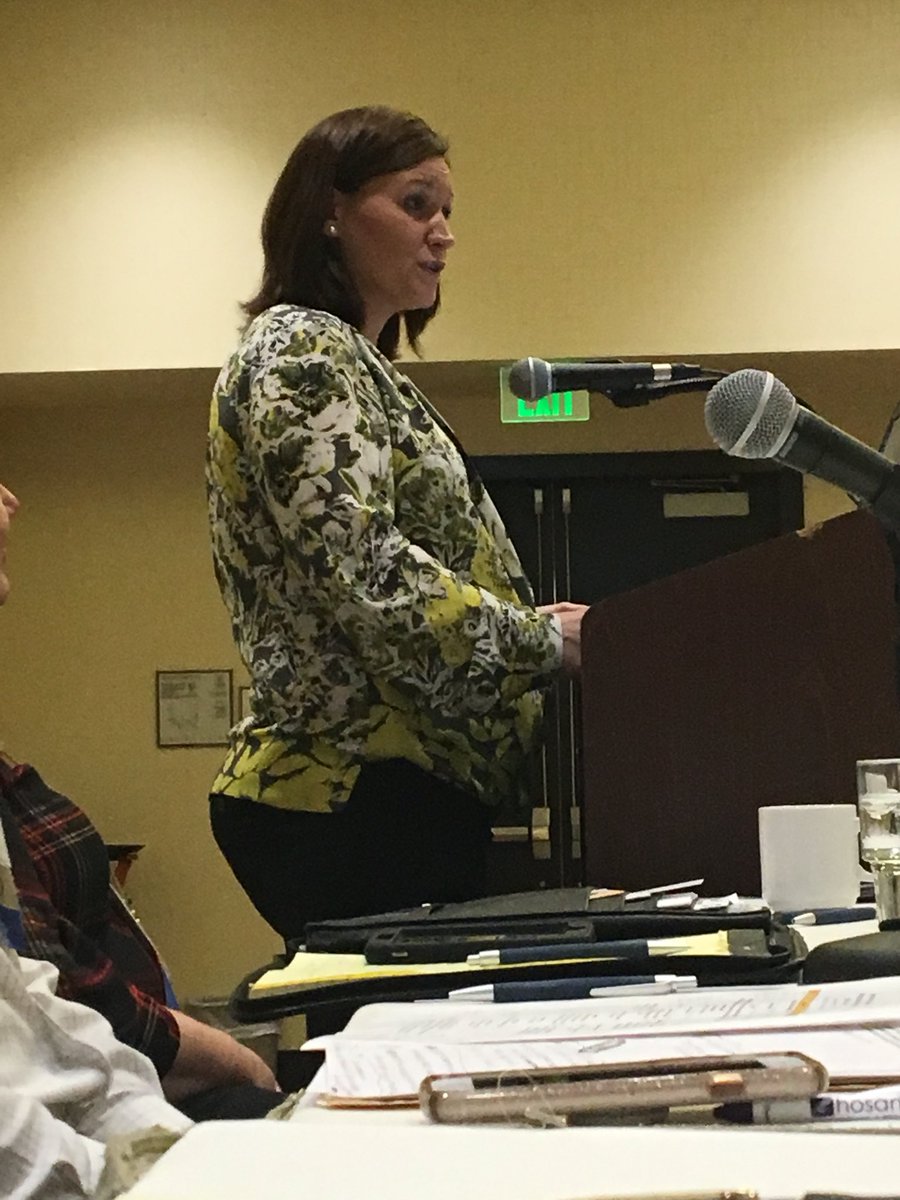 GaryASmithMD's tweet photo. Janet McGee, parent and founder of The Lifted, speaks about the dangers of furniture tip overs to young children at the Midwest Injury Prevention Alliance conference. #MIPA2018 @CDCInjury https://t.co/Ijrwuh24BZ