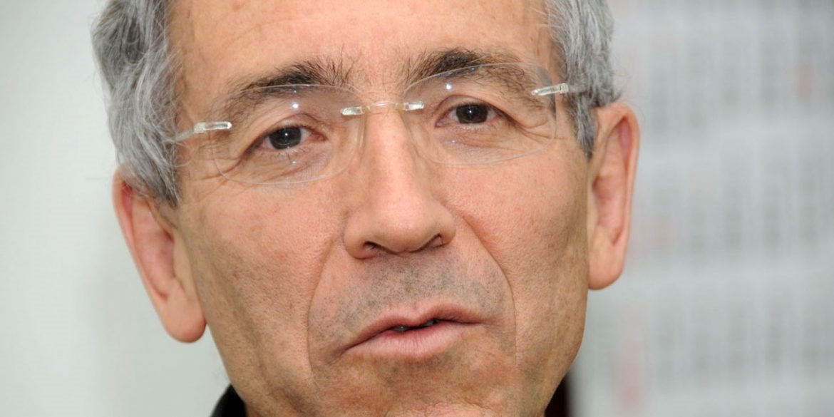 TheICMP's tweet image. #Colombia launches #TruthCommission to establish facts related to decades-long conflict. #justice #transparency @colombiareports bit.ly/2Q6Xhb5