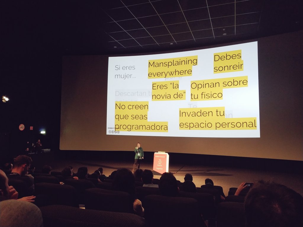 RothioTome's tweet image. Escuchando a @nyan_dev en #codemotion @CodemoMadrid