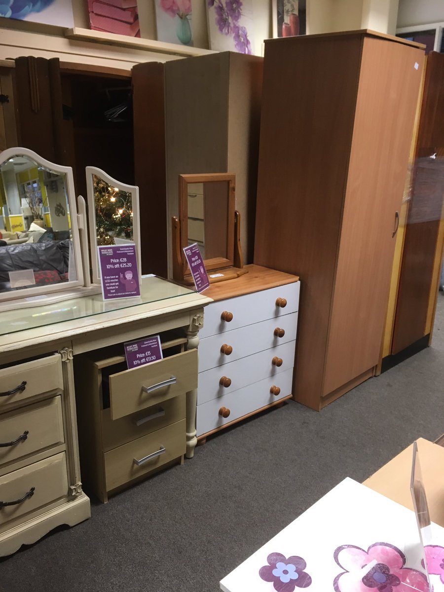 Bulky Bob’s Shop now sells Mattress’s , Bed Bases and Headboards so come along and see what brilliant stock we have in #endfurniturepoverty all at bargain prices.