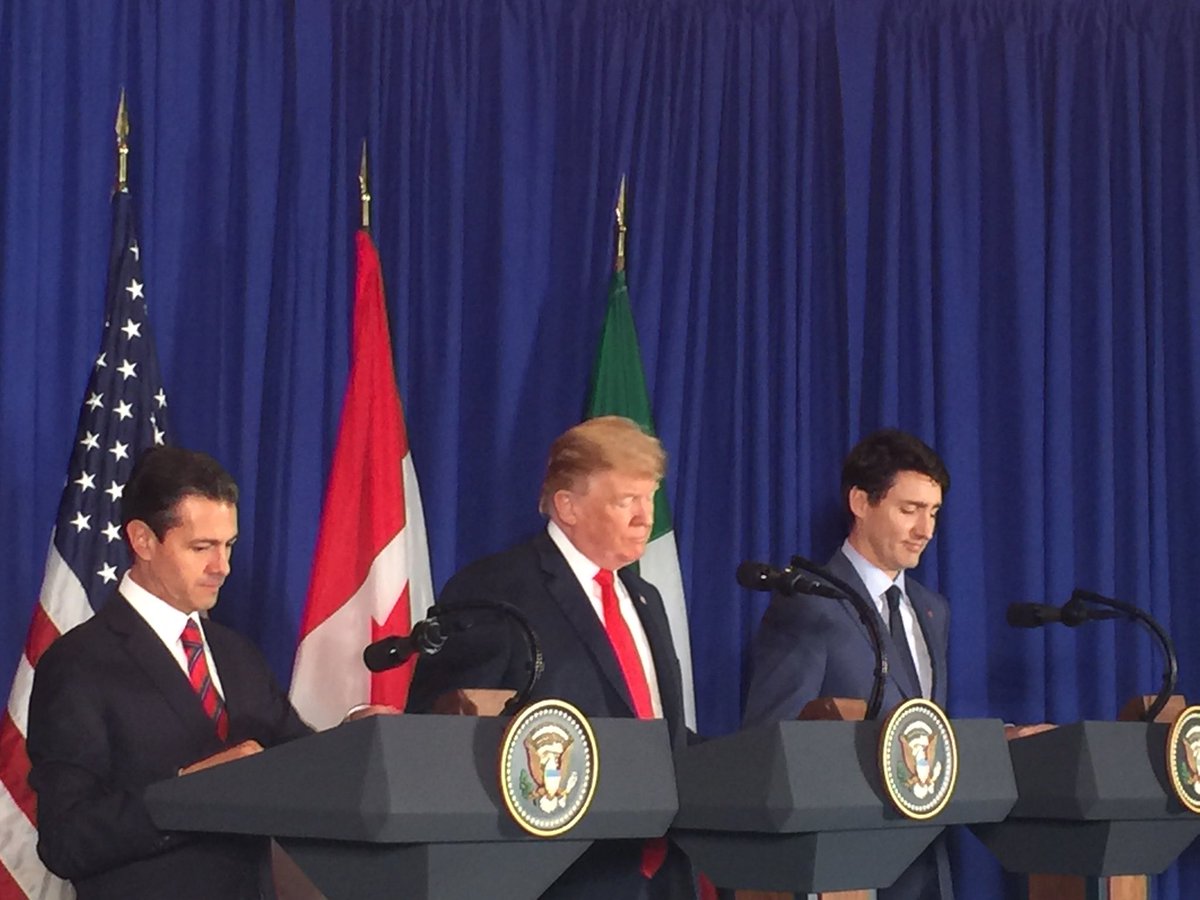 The Leaders of the three North American countries at the ceremony for the signing of the new US-MX-CAN Agreement #NAFTAWorks #USMCA #TratadoModerno