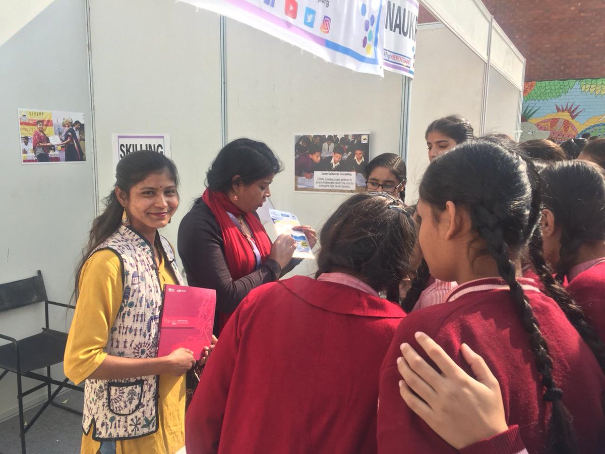 ETASHAsociety's tweet photo. Another exciting day of our career guidance initiative with @RestlessDev, today at the Government Girls Senior Secondary School, Jasola.
#careerguidance #etashaempowers #skilltobuild #youthcan #fightberozgaari #counselling #wecare https://t.co/5nUeFM6xfq