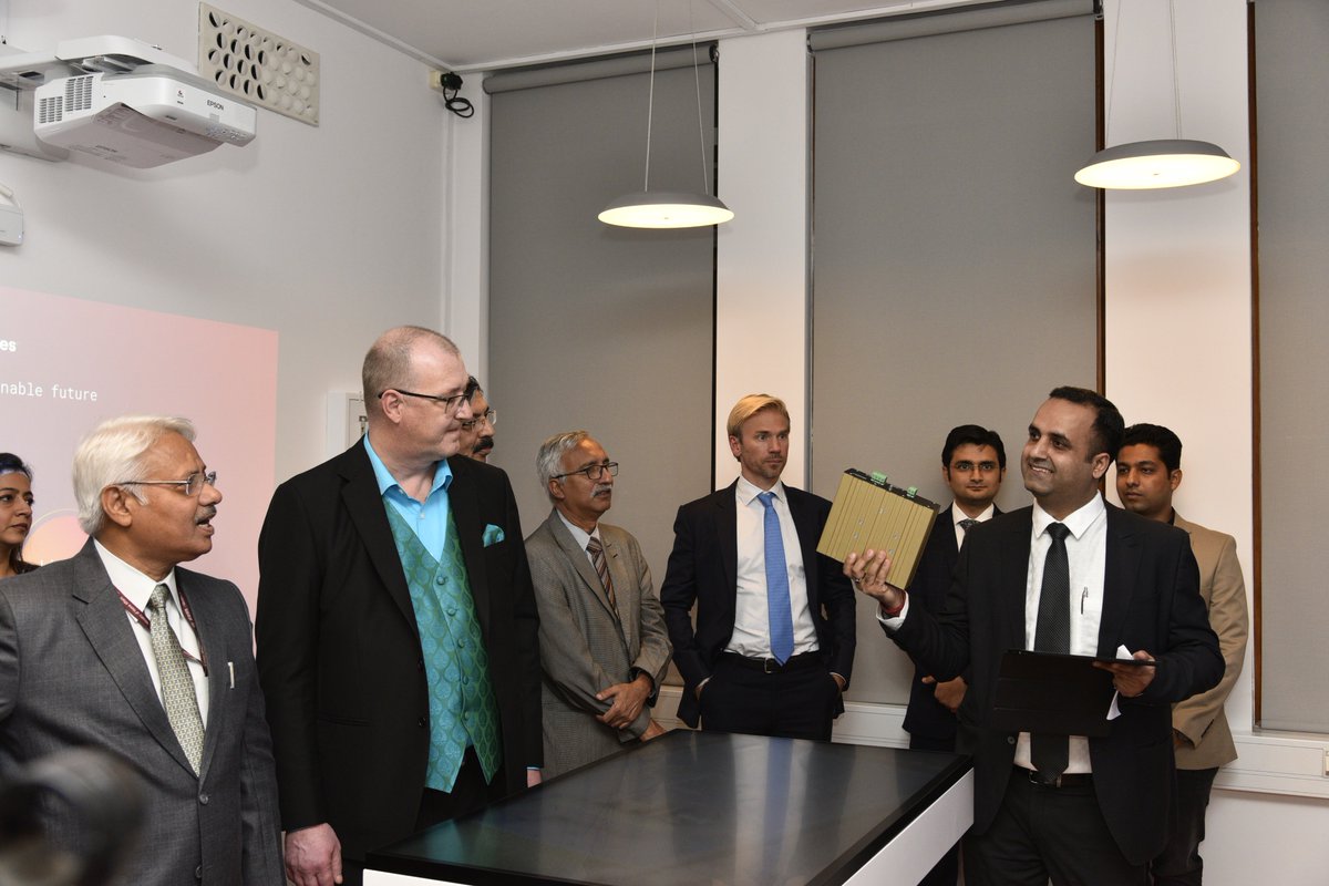 What a success! It is through curiosity and collaboration that we work towards a better tomorrow. This showroom is an exciting step in the right direction. Because sustainability is everybody's business. @SwedeninIndia @Energi_mynd @FollowCII