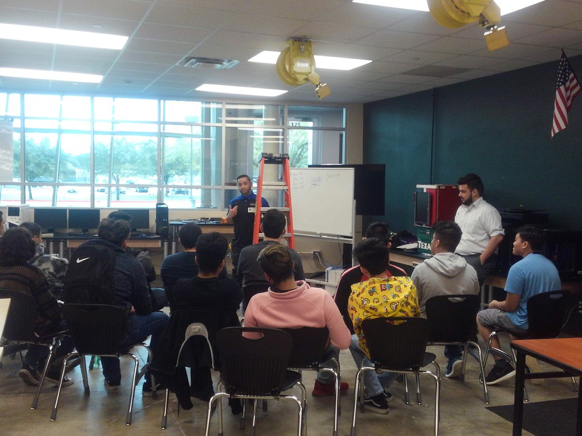 Carl Wunsche High School Technology Tower tweet media