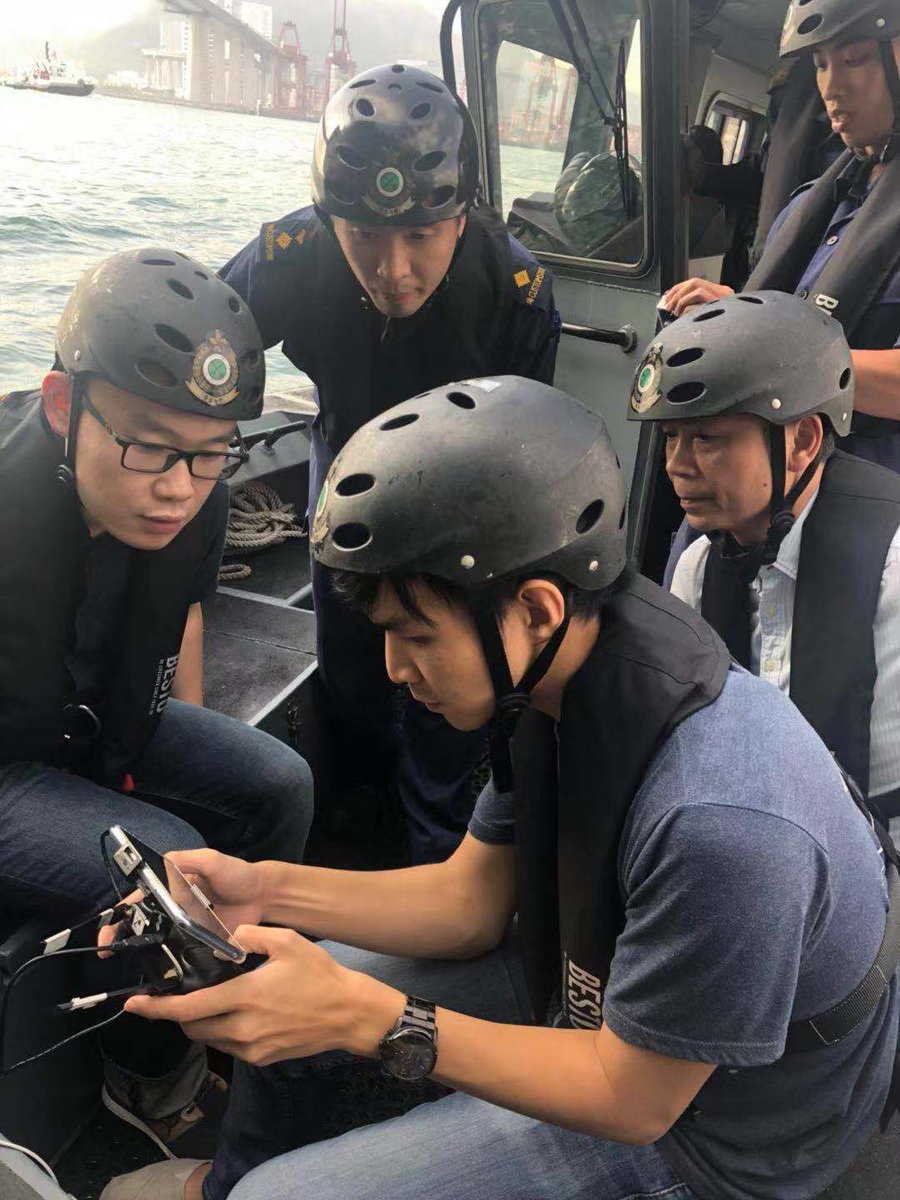 Navatics_Tech's tweet photo. This week, Hong Kong Customs took Navatics MITO out to assist #smuggling inspection for a cargo vessel.  Compared to the traditional approach of sending divers down to carry out the mission, using #NavaticsMITO is much more efficient and cost-saving. Check https://t.co/aTkctv8Msn https://t.co/4RFrqP77CO