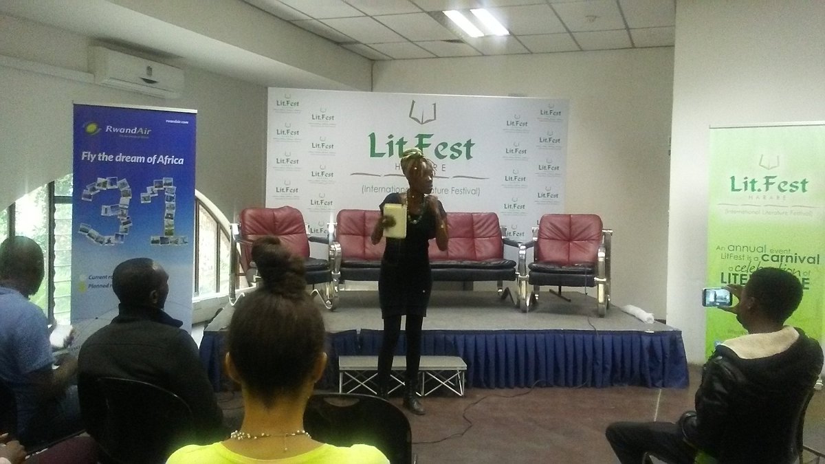 litfestharare's tweet photo. Happening NOW - Charmaine performimg a Monologue #HeLovesMeHeLovesMeNot
#NoToGBV 
#LitFest2018 #VisionsForetold https://t.co/HecErLiKn1