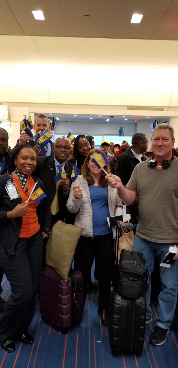 FebesAFranco's tweet photo. @HelloJetBlue @JetBlue @DonUselmann @Juan_Ruano_ #JFK More MemorableExperiences at JFK on flight 1261 to Barbados! https://t.co/L9vGn2fyEe