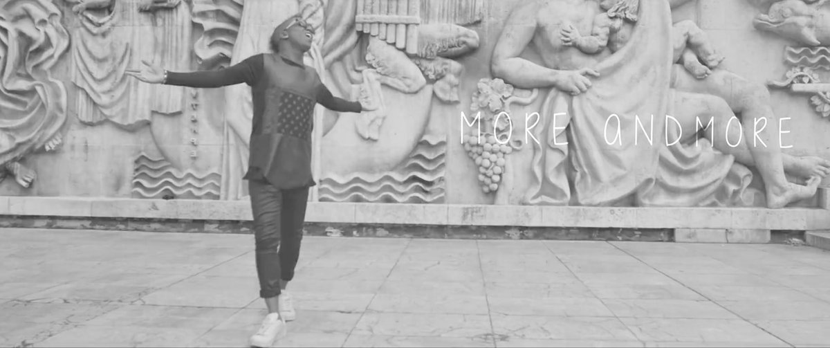 KEVON_OFFICIAL's tweet photo. ♥️AND THIS IS WHY I LOVE YOU EVERYDAY MORE AND MORE♥️ #MORE #3ans #mohicans #mohicanslovestory #myfirstmusicvideo #ilovemyfans https://t.co/VexbFfuDtT