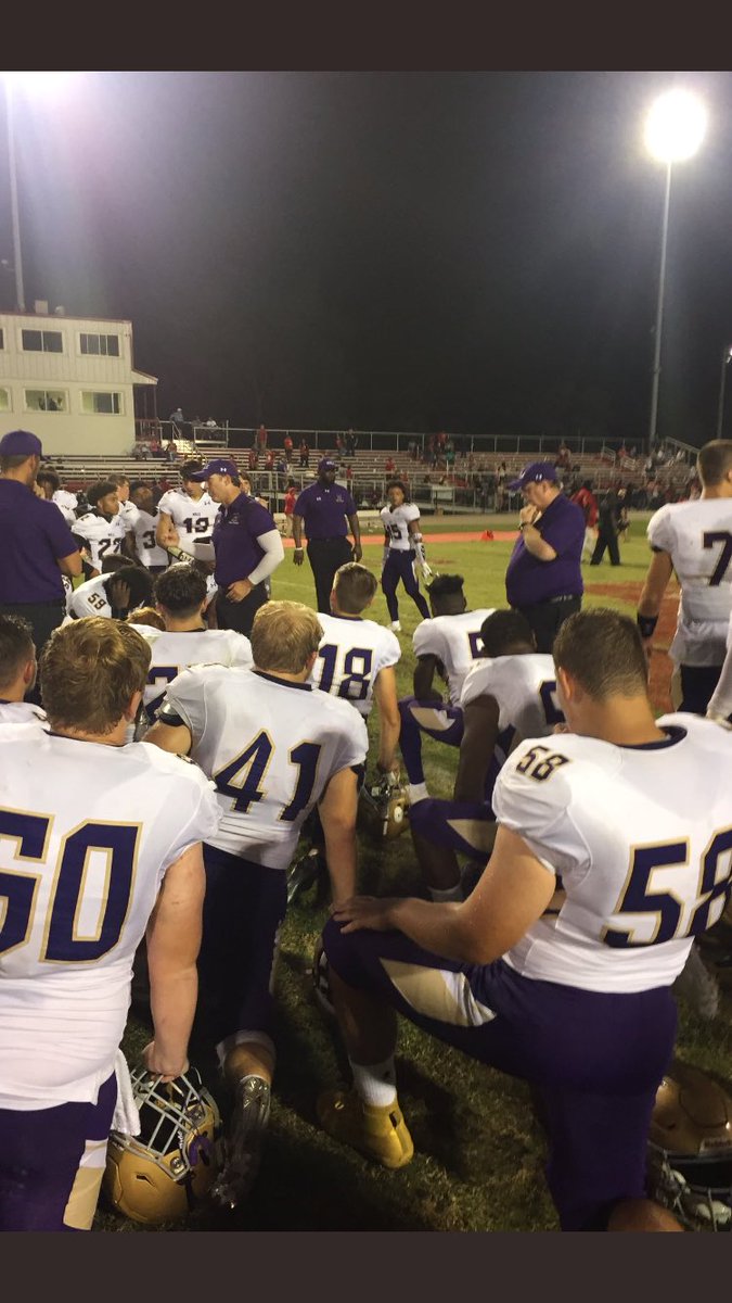 MDSParish's tweet photo. Male goes to State tomorrow! At the beginning of this seeason I knew that this team was special, all about teamwork and the man next to them. #ALLIN #lmhsfootball https://t.co/bEIrPioA9N