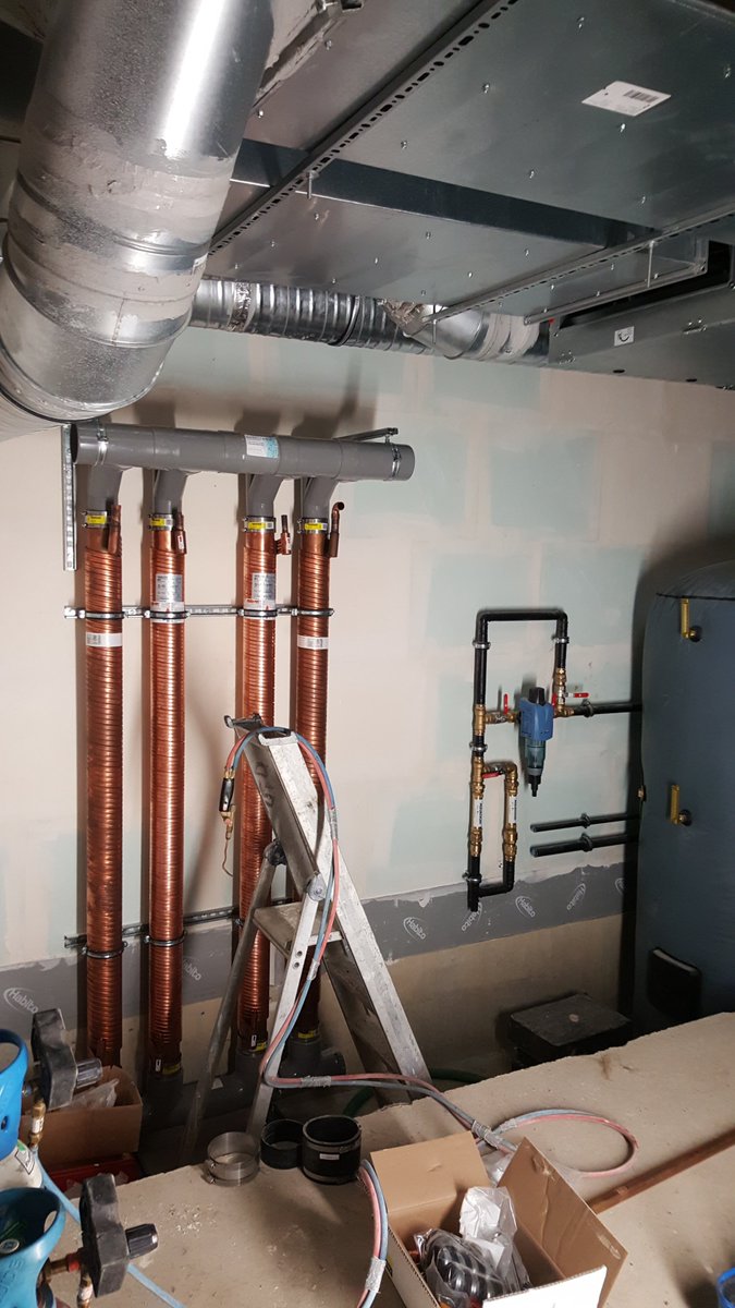 Arelor_hlm's tweet image. Participation d'@Arelor_hlm à la visite de l'opération @Batigere labellisée #Passivhaus - à Thionville - organisée par @LQE_Reseau et ASP Architecture - 30/11/2018. Construction mixte bois-béton - récupération des calories - #powerpipe #bilancarbone #PerformanceEnergetique