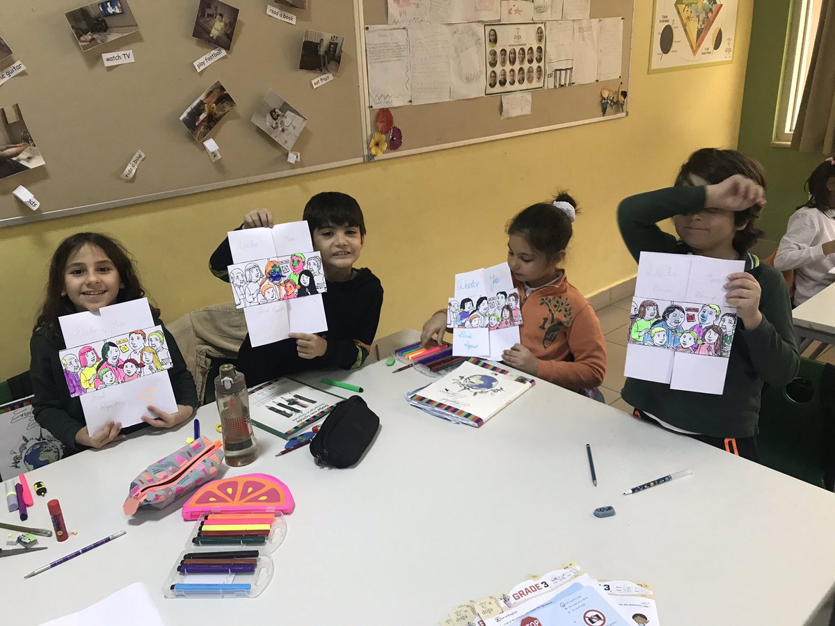 MagdaYetis's tweet photo. Here are our book reports @ilhnTunali @Sedaahan8 @HaleAcar9 @KevsGunesMetin https://t.co/rimsCAz5li