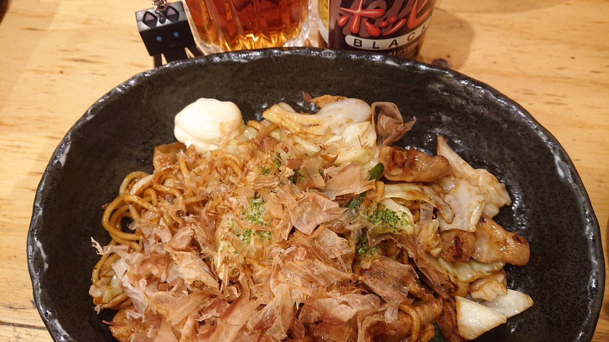 くらげ 恵比寿商店の焼きそば なんか ソースの味 焼き弁ぽくて めっちゃ美味しい すすきの 居酒屋 恵比寿商店 焼きそば くらげ 恵比寿商店の焼きそば なんか ソースの味 焼き弁ぽくて めっちゃ美味しい すすきの 居酒屋 恵比寿商店 焼きそば