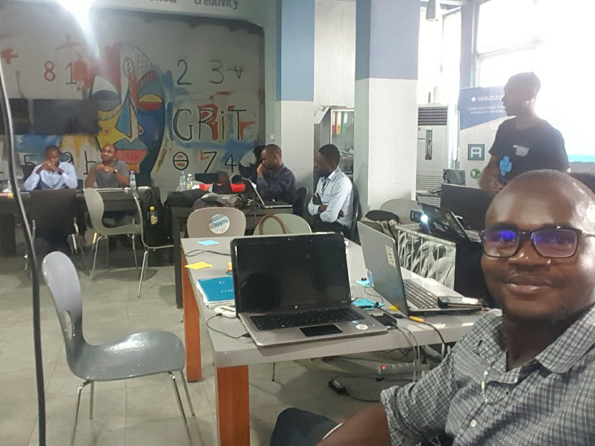3ch310n's tweet photo. The heat is mounting. #500k going ...
#hackerton to integrate #enkap #payments #aggregation into web, mobile and desktop applications.
@digitalRenter #AnotherEye
@Buma76285561 @NadeshEduke @ActivSpaces @ngenge_senior @Tfombang @asuejnr https://t.co/rSJNWLPrDE