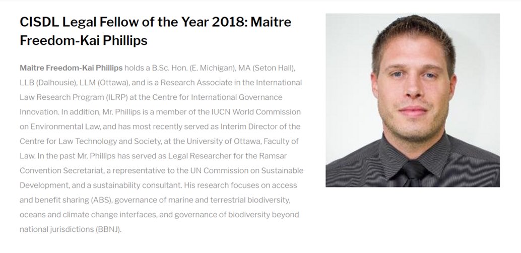 intsustainlaw's tweet photo. It is a great honour to award @freedomkai with the 2018 Legal Specialist Award in Peace, Justice & Good Governance. Freedom-Kai has long been a valued contributor to #cisdl active globally with @IDLO @absinitiative @Good_Policies @RamsarConv @CIGIonline working on the #SDGs. https://t.co/KVN3CIOJTQ
