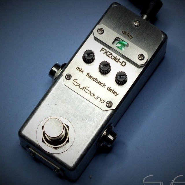 EffectsDatabase's tweet photo. Newly added: SviSound (@svisound) FXZoid-D - Delay ⠀
* * * ⠀
https://t.co/nExTJrGPdu ⠀
* * * ⠀
#svisound #fxzoid #d #delay #delaypedal #effectsdatabase #guitarpedals #guitareffects #effectspedals #pedals #guitarfx #fxpedals #pedalporn #geartalk https://t.co/HOUkGI5nhP https://t.co/moCSdYutq5