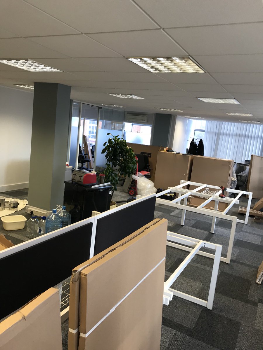 group_complete's tweet image. Lots of hard work going on today in Maidstone! 

Office refurbishment, happy Friday everyone!! 

#refurbishment #desking #chairs #office #maidstone