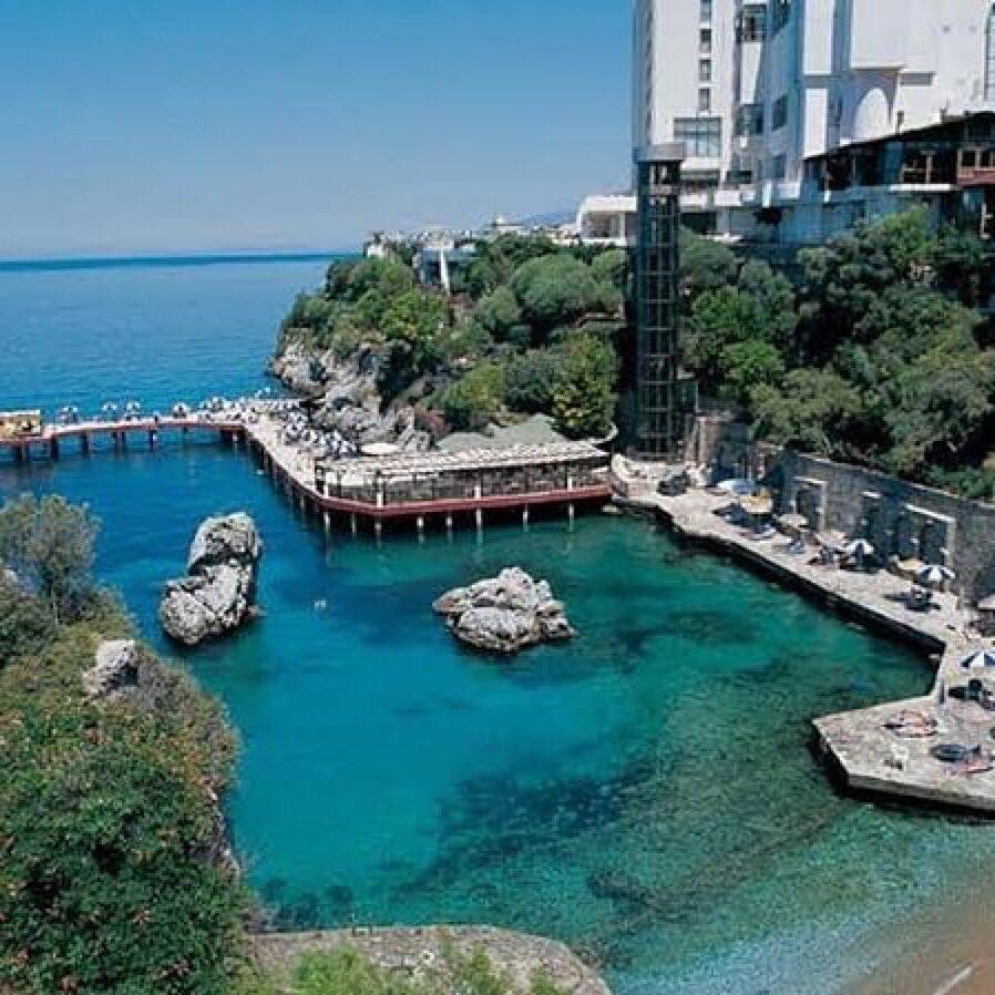 Best moment with green and blue 💙💚😍

📞+90 850 340 01 02
🌍 korumar.com.tr
WhatsApp: +90 532 057 41 13

#korumarhotel #deluxehotel #holiday #kusadası #turkey #korumar #vacation #fun #happy #family #turkey #korumar #enjoy #turkey