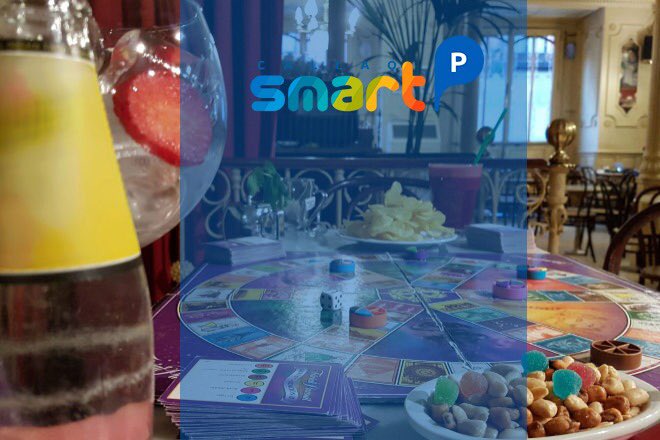 MisParkings's tweet photo. Es #Fiernes y los planes se acumulan. ¿Qué tal una tarde de café y juegos? En plena #malasaña se encuentra Café Manuela un entrañable bar lleno de juegos de mesa para pasar la tarde...🚙❤️
#smartparkingcallao #madridfood #granviamadrid #madridmola https://t.co/dzmwXDy4tE