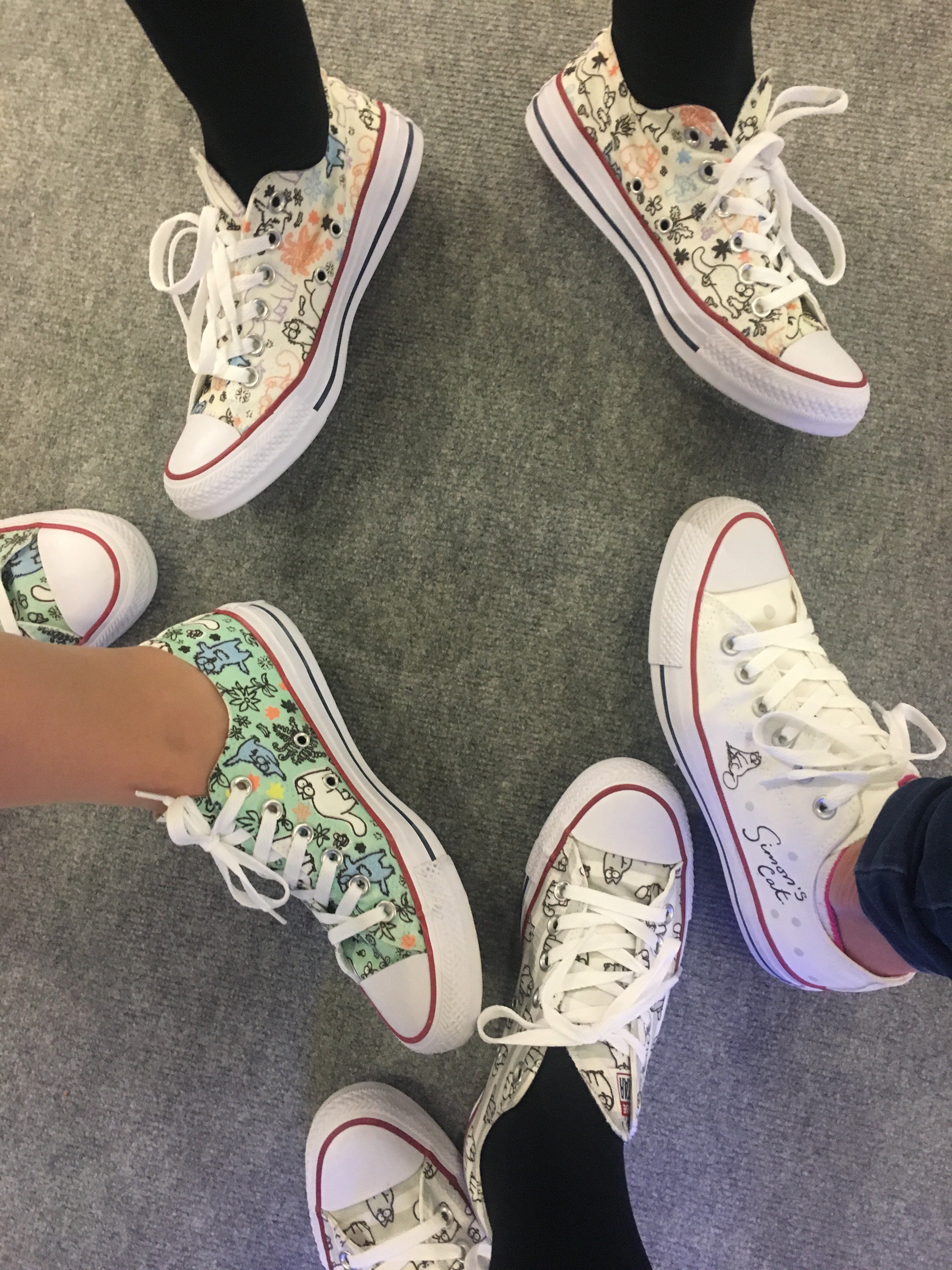 Simon's Cat 🐾 Twitter: "Great NEWS! The Simon's Cat &amp; CONVERSE collaboration is HERE: https://t.co/BONOA6kSA8 👟😺😍 What's your favorite design? https://t.co/0yma8HxhGh" / Twitter