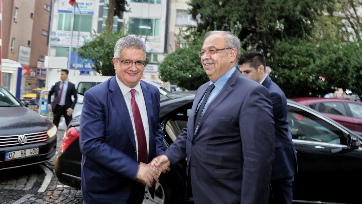 AdiyamanBelTR's tweet photo. Adıyaman Valimiz Sayın Aykut PEKMEZ, Başkanımız F.Hüsrev KUTLU'yu Makamında Ziyaret Ettiler. https://t.co/ZmIrB9qgjR